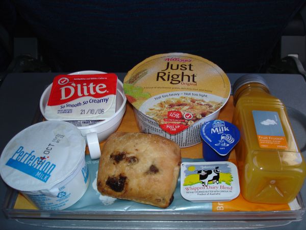 http://www.thevital.net/udo/bne-syd-bne/QF176.breakfast.jpg