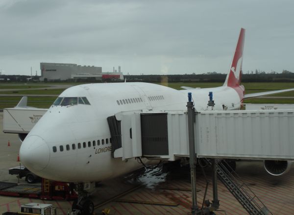 http://www.thevital.net/udo/bne-syd-bne/QF176.gate.jpg