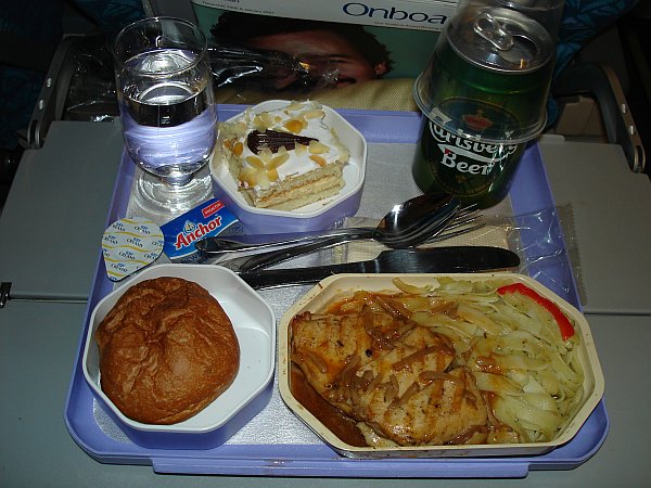 http://www.thevital.net/udo/fra-cmb-bkk-cmb-fra/UL553.dinner.jpg