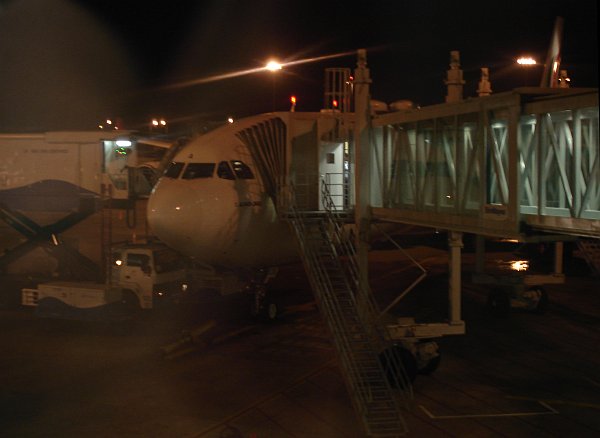 http://www.thevital.net/udo/fra-cmb-bkk-cmb-fra/UL553.gate.jpg