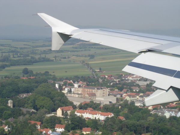 http://www.thevital.net/udo/vienna/AB8374descent2.jpg