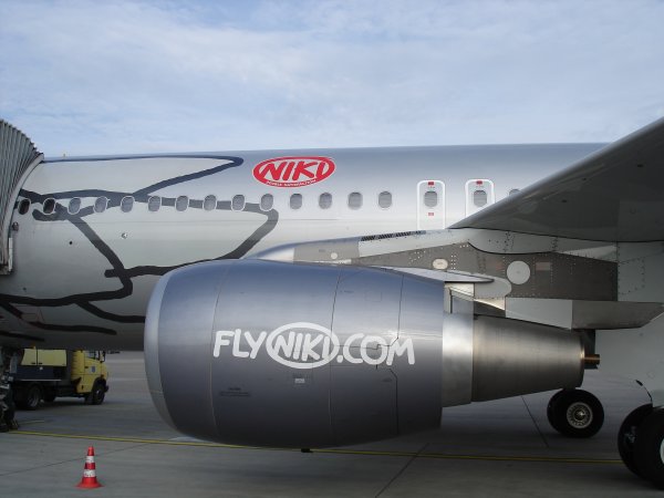 http://www.thevital.net/udo/vienna/Ab8374engine.jpg